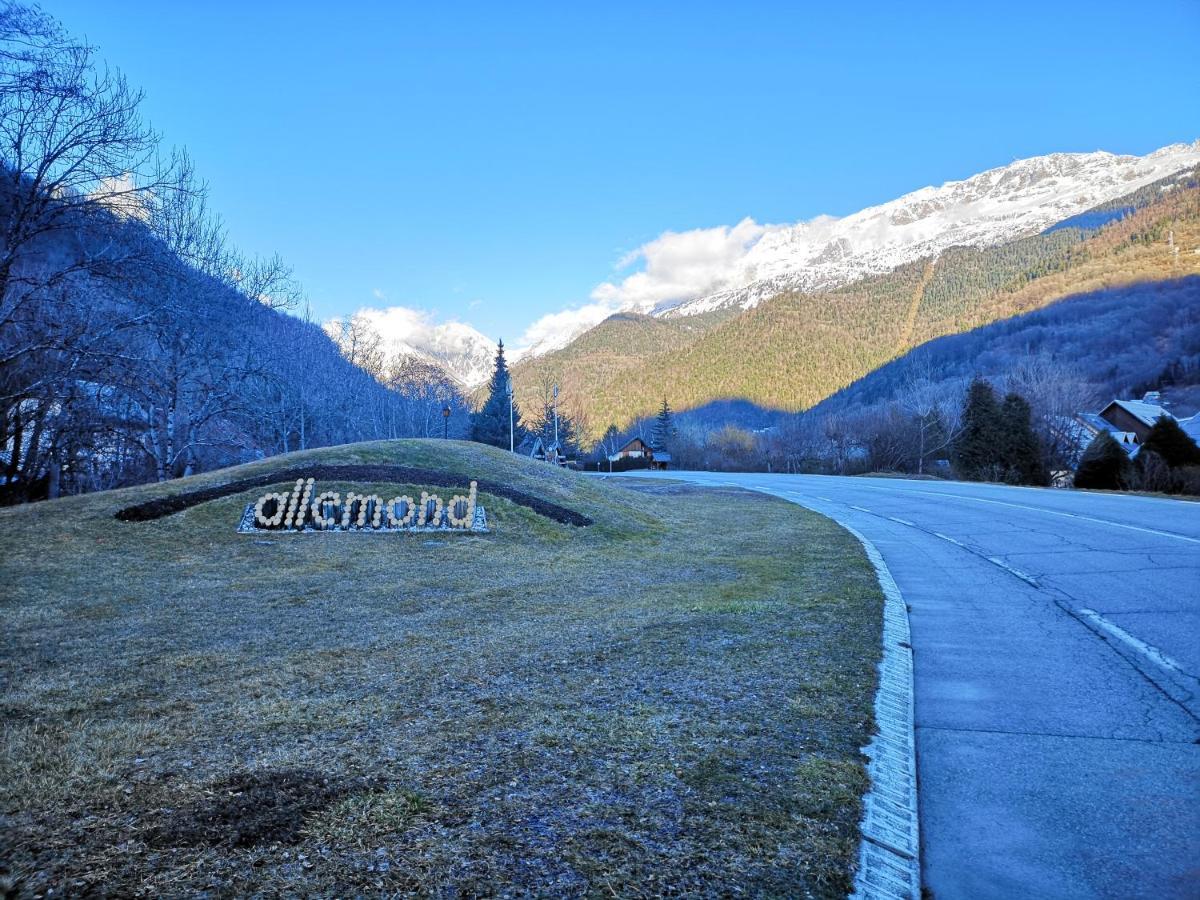 Chalet De L'Oisans Allemont Kültér fotó